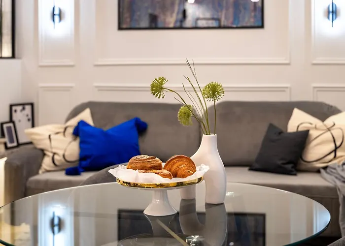 The Goldtree Premium * بودابست