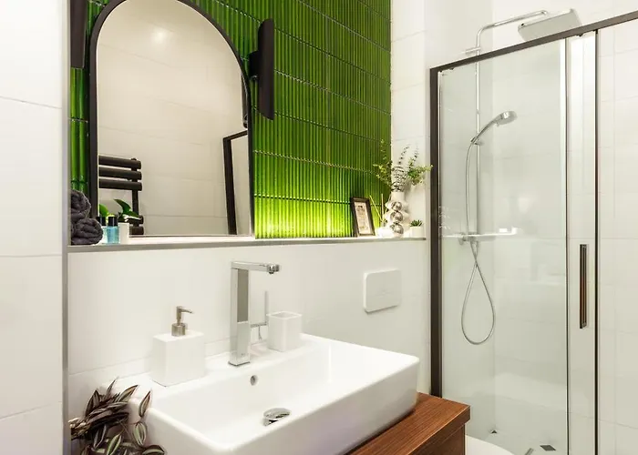 The Goldtree Premium شقة *