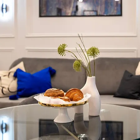 The Goldtree Premium * Budapest