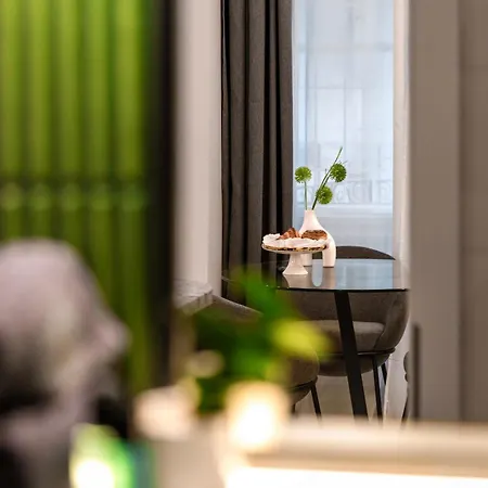 The Goldtree Premium Appartement *