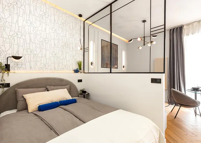 The Goldtree Premium * Budapest