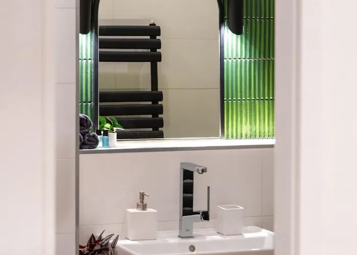 The Goldtree Premium * Budapest